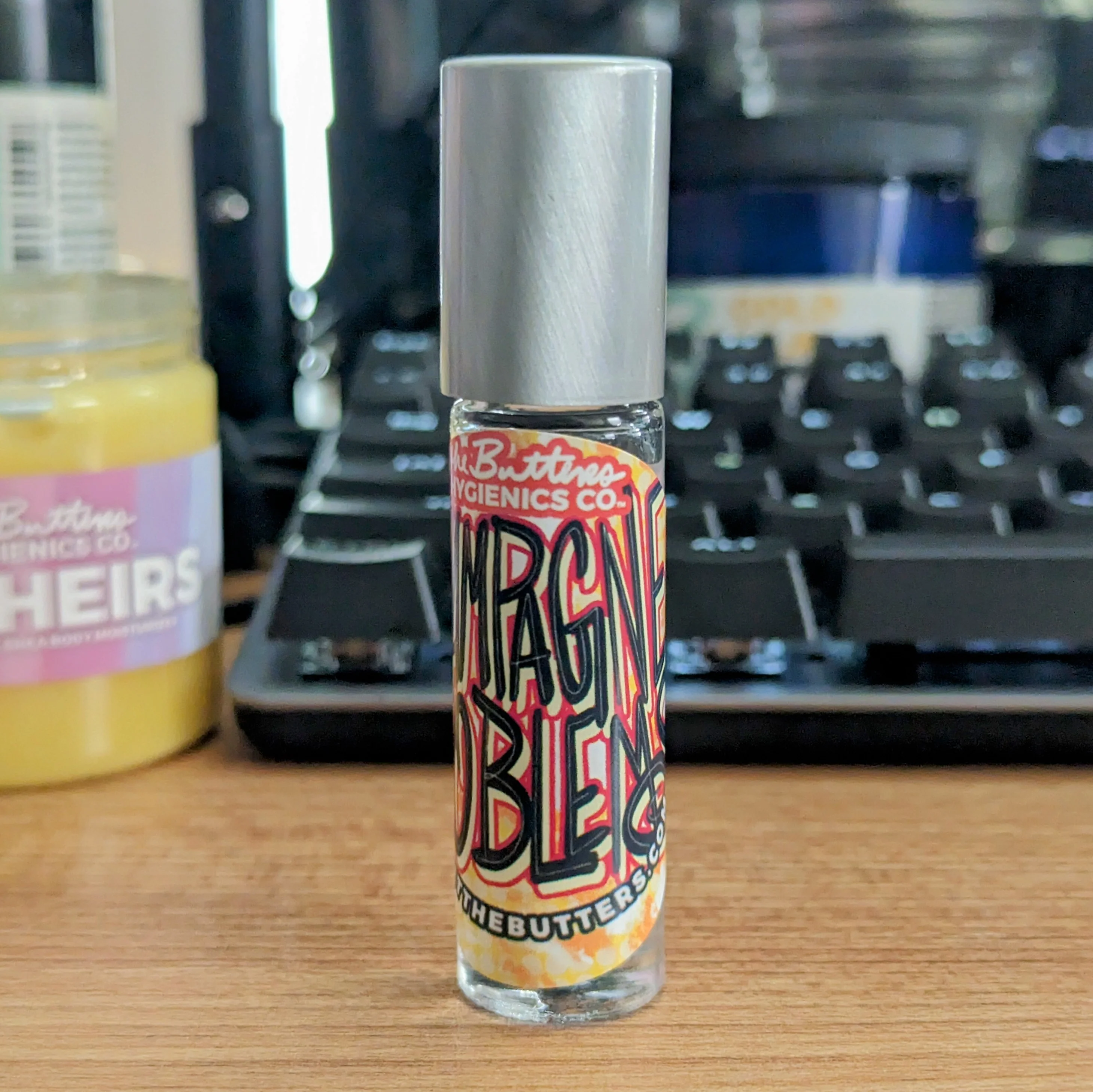 Champagne Problems  🥂 | Parfum Roll-On #52 - Image 5