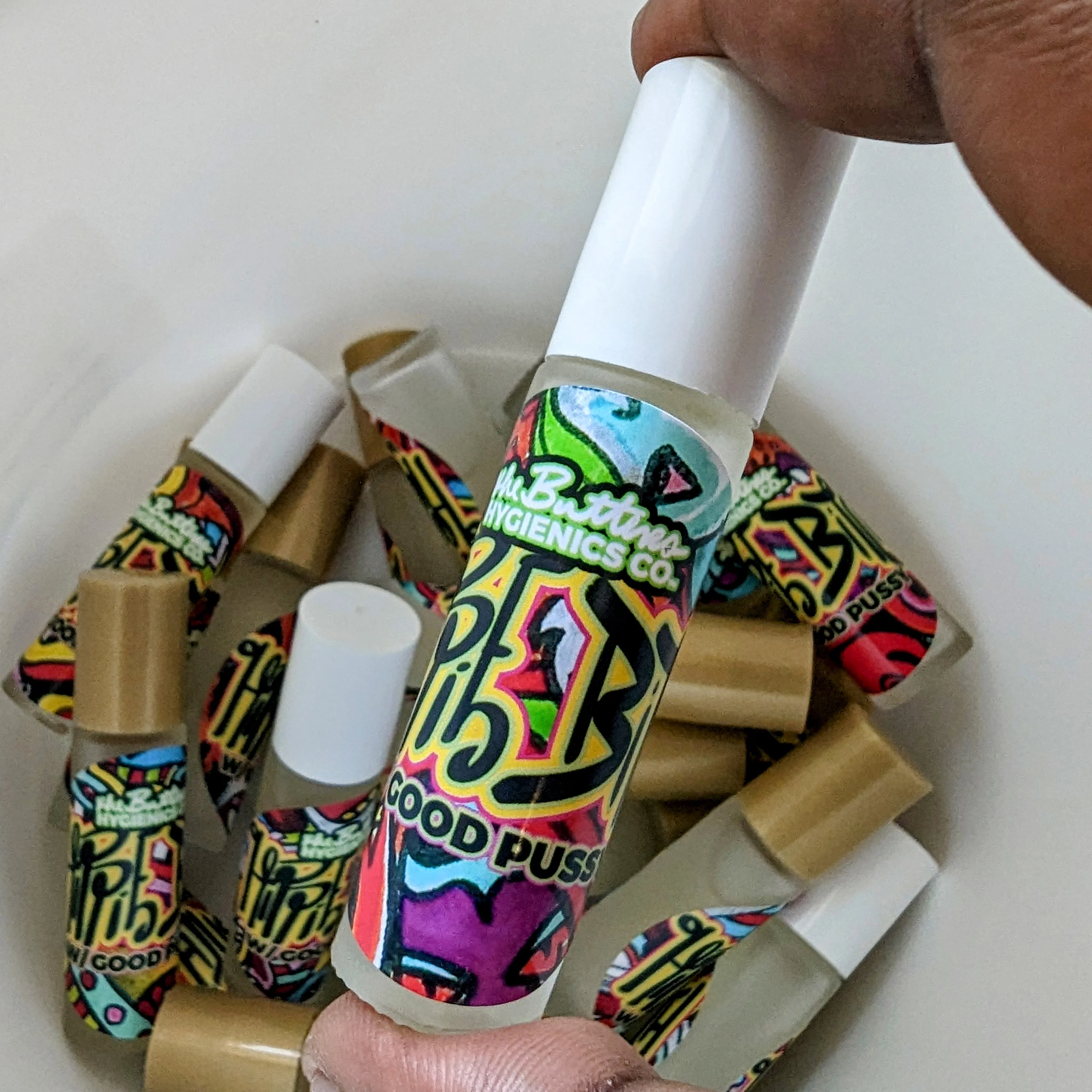 Hippie Bitch w/ Good Pussy ☮️ | Roll-on Parfum #57 - Image 5