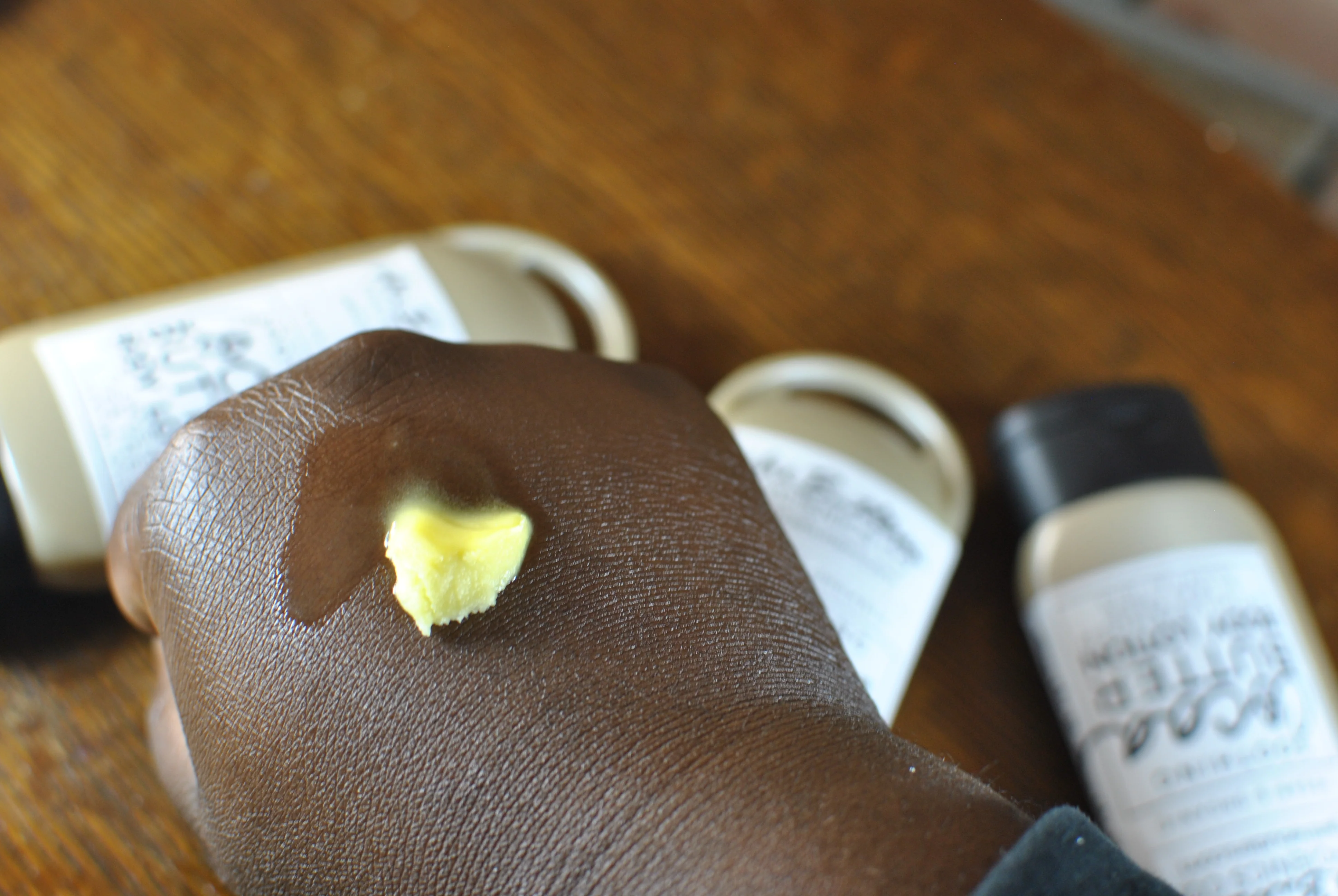 Soothing Antibacterial Cocoa Butters for Dry Itchy Skin, Scalp | Lavender X Tea Tree 4% X Cocoa Butter 12% - Image 4